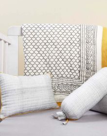 5 Pc Crib Quilt Set - Perfect Newborn Gift - ERAWAN